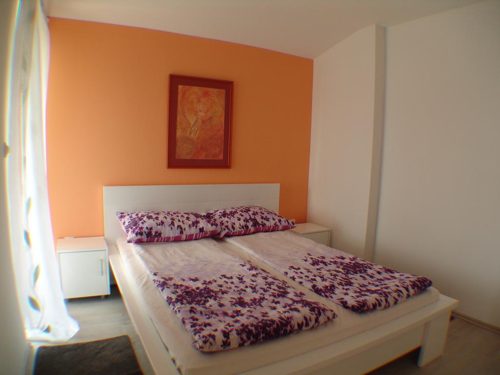 Apartment Brno Pula Eksteriør billede