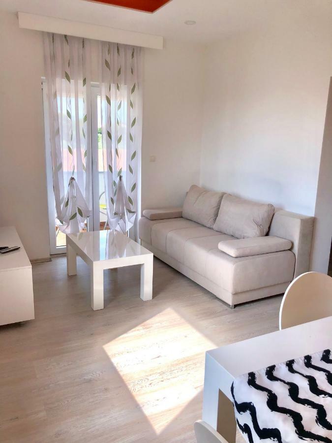 Apartment Brno Pula Eksteriør billede